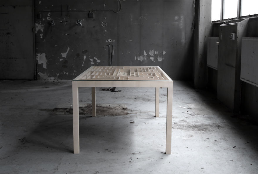 Labyrinth Table: I Created A Maze Table With Movable Magnet Figures Inside