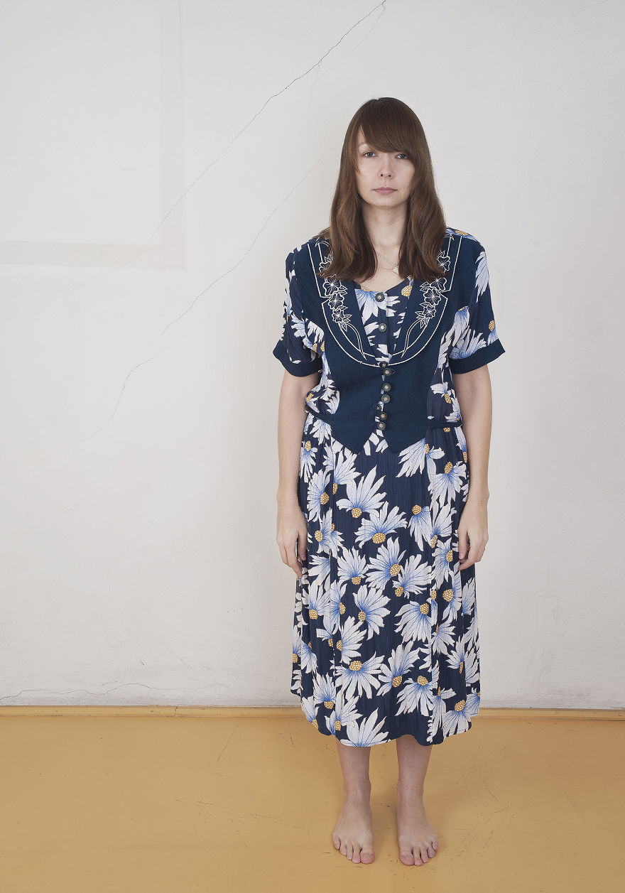 4 Years After My Mom Died Of Cancer, I Put On Her Clothes To Remember Our Best Moments