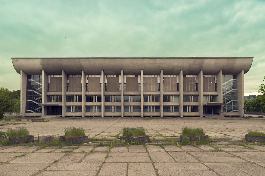 Vilnius Cityscape Photography By Andr&eacute;s Gallardo Albajar