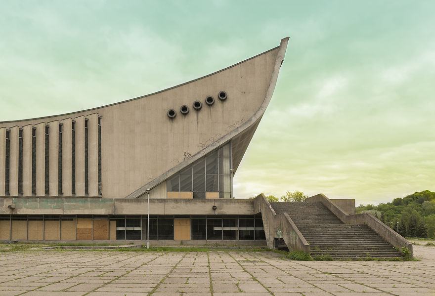 Vilnius Cityscape Photography By Andr&eacute;s Gallardo Albajar