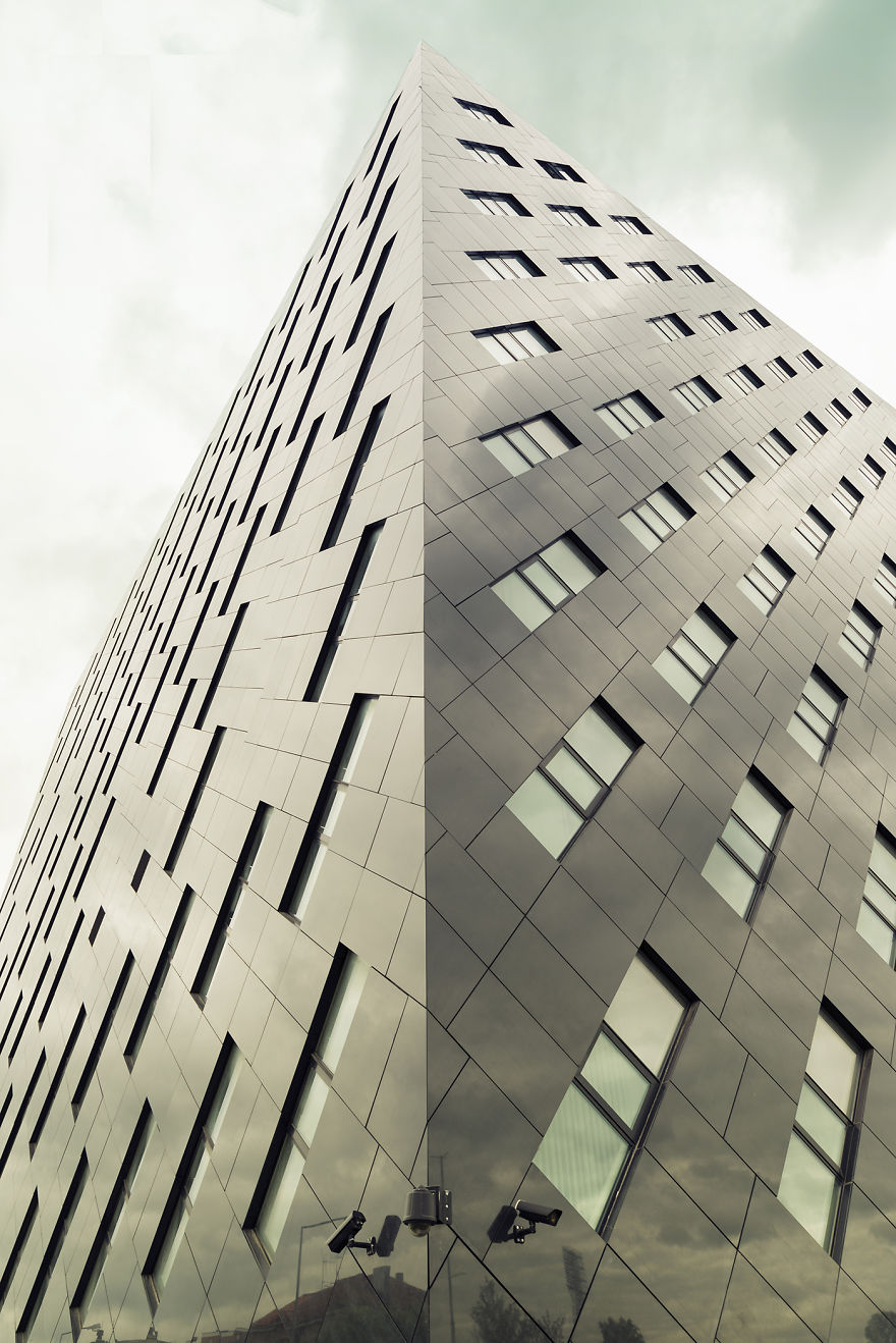 Vilnius Cityscape Photography By Andr&eacute;s Gallardo Albajar