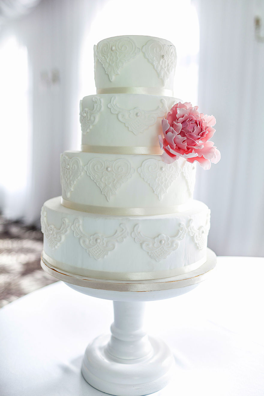 Wedding Couture Cakes