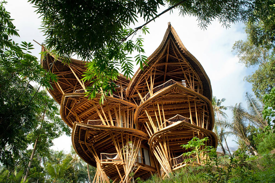 bamboo-house-ted-talk-sharma-springs-elora-hardy-ibuku-bali-1 bamboo-house-ted-talk-sharma-springs-elora-hardy-ibuku-bali-1