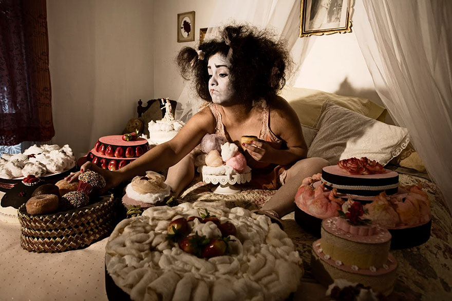 chula-the-clown-gaby-munoz chula-the-clown-gaby-munoz