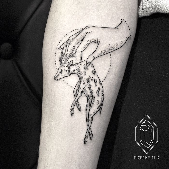 dotwork-line-geometric-tattoo-bicem-sinik-14 dotwork-line-geometric-tattoo-bicem-sinik-14