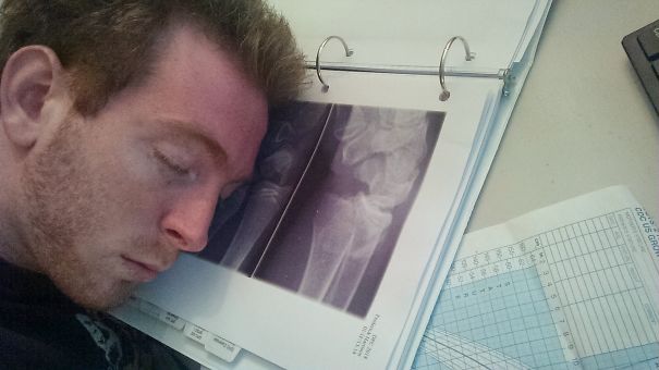 Purposely Looked At Images In A Lit Room To Try To Avoid This But Still Fell Asleep.