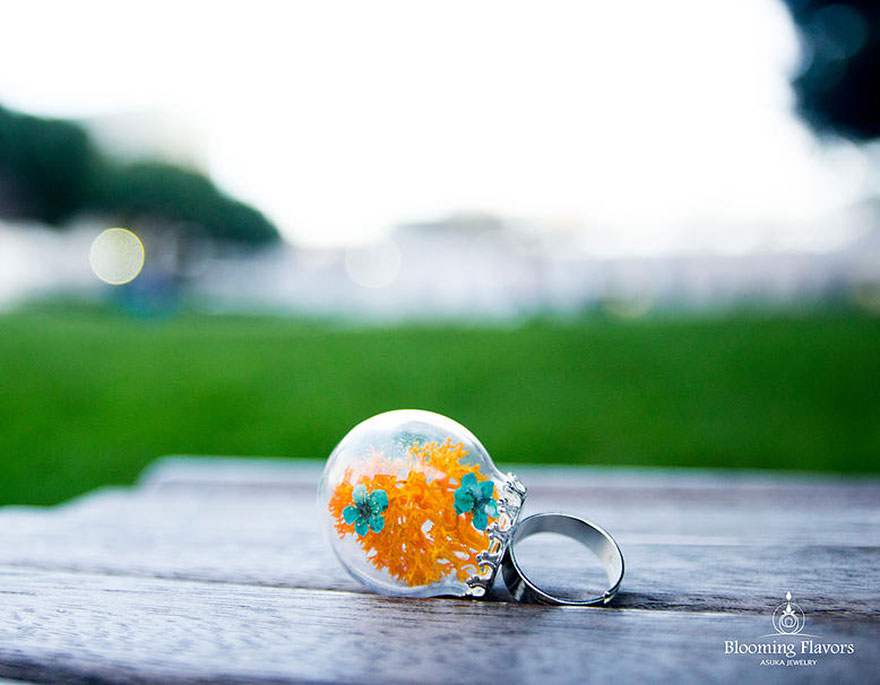 nature-scape-terrarium-ring-blooming-flavors-3 nature-scape-terrarium-ring-blooming-flavors-3
