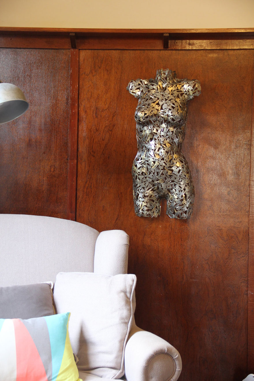 recycled-metal-sculptures-key-coin-michael-moerkey-7 recycled-metal-sculptures-key-coin-michael-moerkey-7