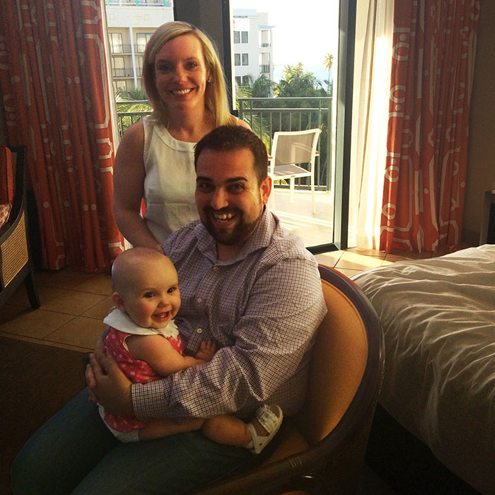 sad-vacation-guy-has-fun-wife-baby-puerto-rico-6 sad-vacation-guy-has-fun-wife-baby-puerto-rico-6