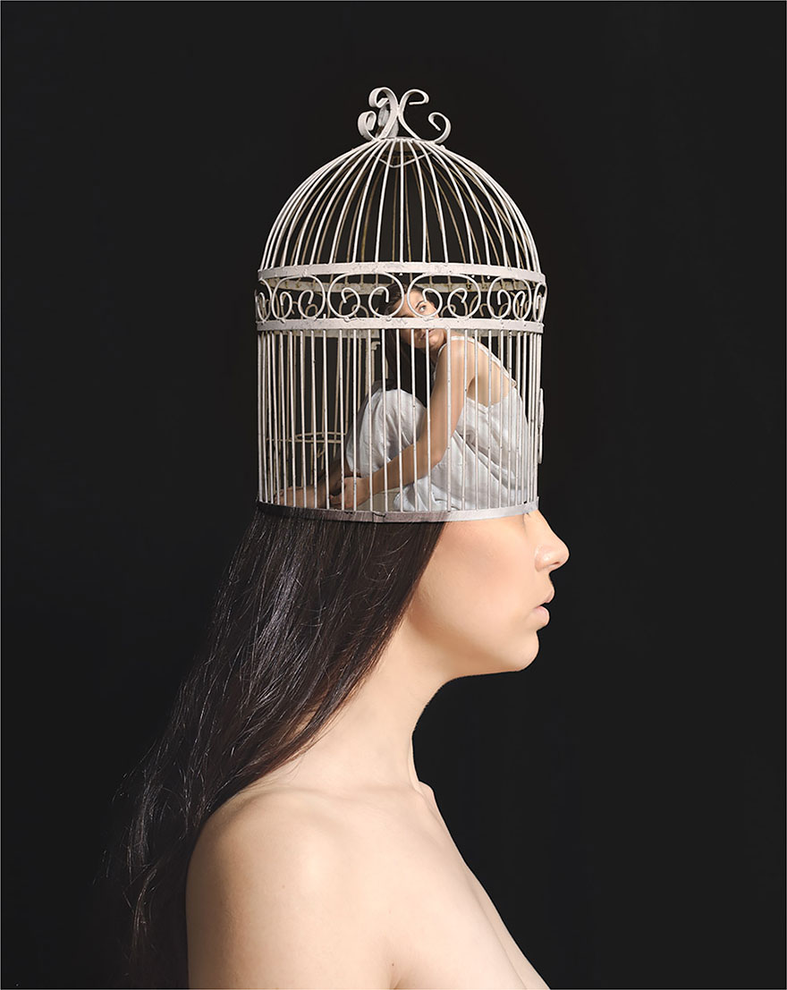 How It Feels To Have An Anxiety Disorder Explained In 12 Self Portraits