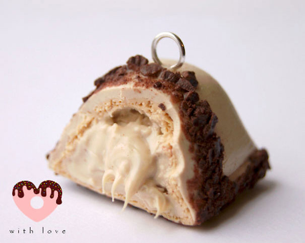 tiny-cute-pastries-polymer-clay-jewelry-katarzyna-korporowicz10