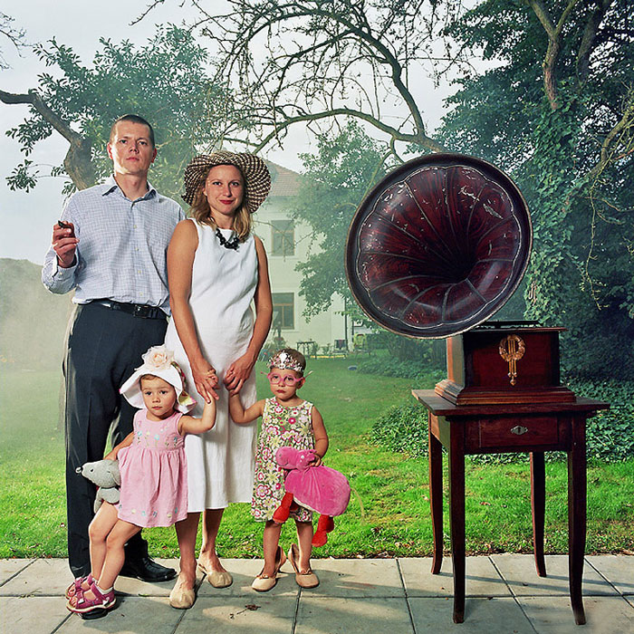 what-if-partners-family-portrait-men-dita-pepe-6