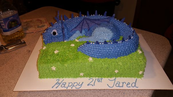 Dragon Cake