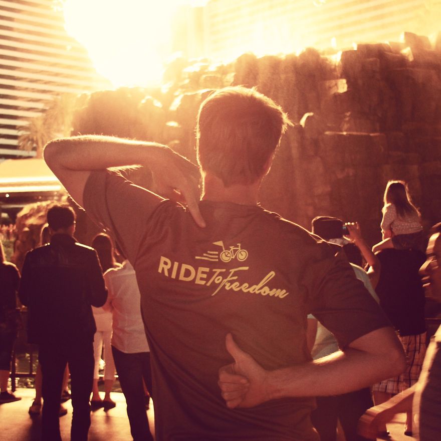 25 Teens From Around The World Unite To Bike 3,000 Miles Across The Us To Rescue Orphans