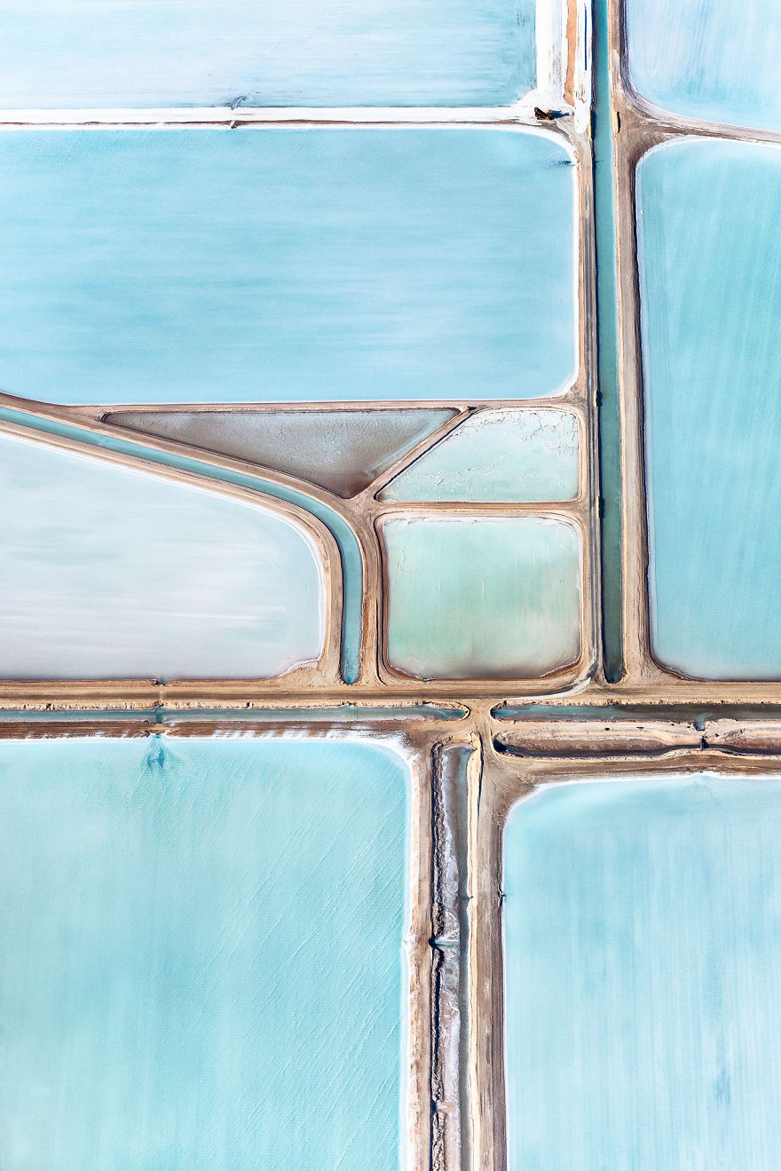 Blue Salt Fields In Australia Look Like Paintings From Above