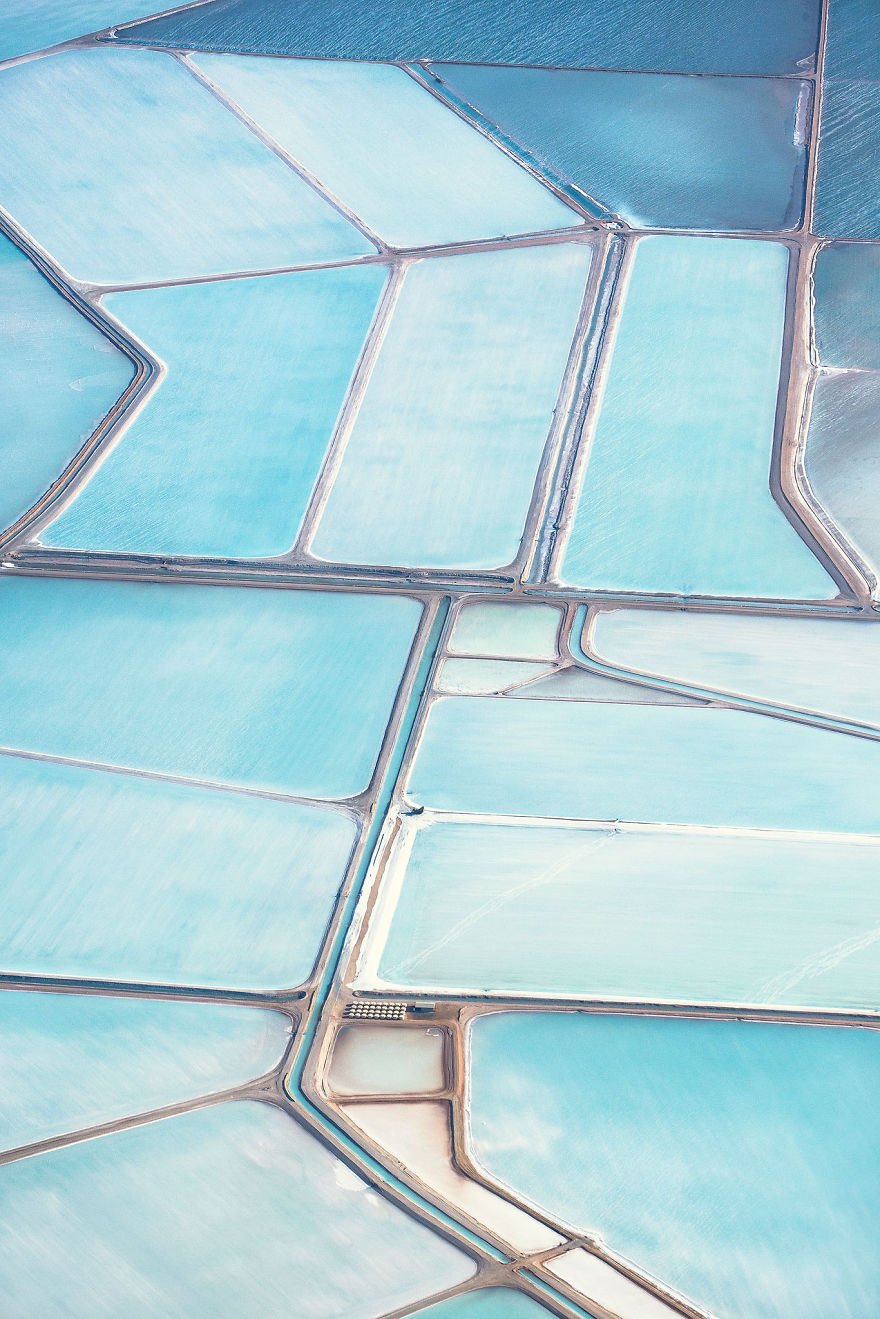 Blue Salt Fields In Australia Look Like Paintings From Above