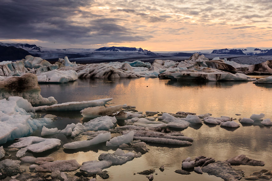The Grass Is Greener Elsewhere: My Trip To Iceland The Grass Is Greener Elsewhere: My Trip To Iceland