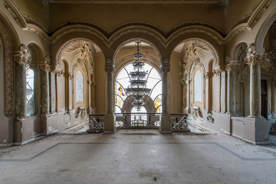 This Abandoned Casino Which Was Once The Most Magnificent Building In Romania Is Renovated This Abandoned Casino Which Was Once The Most Magnificent Building In Romania Is Renovated