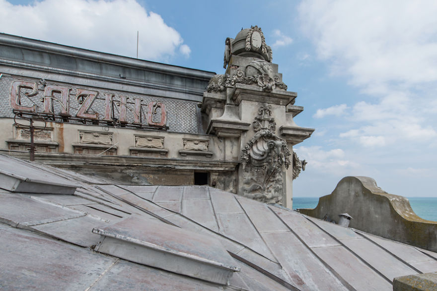 This Abandoned Casino Which Was Once The Most Magnificent Building In Romania Is Renovated