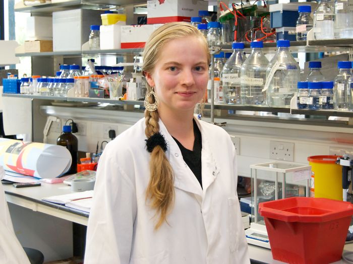 Fundraising, Translational Scientist, Singer, Multitasking @vo_elke How #distractinglysexy