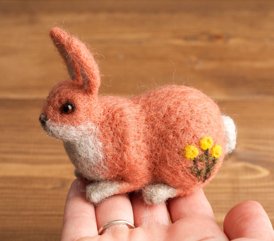 Fiber Into Form: I Felt Realistic Animals From Wool Fiber Into Form: I Felt Realistic Animals From Wool