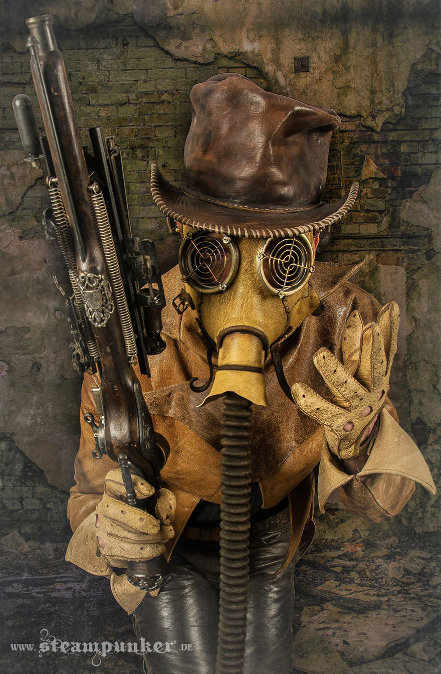 I Hand-Craft Steampunk Costumes From Old Parts For Movies I Hand-Craft Steampunk Costumes From Old Parts For Movies