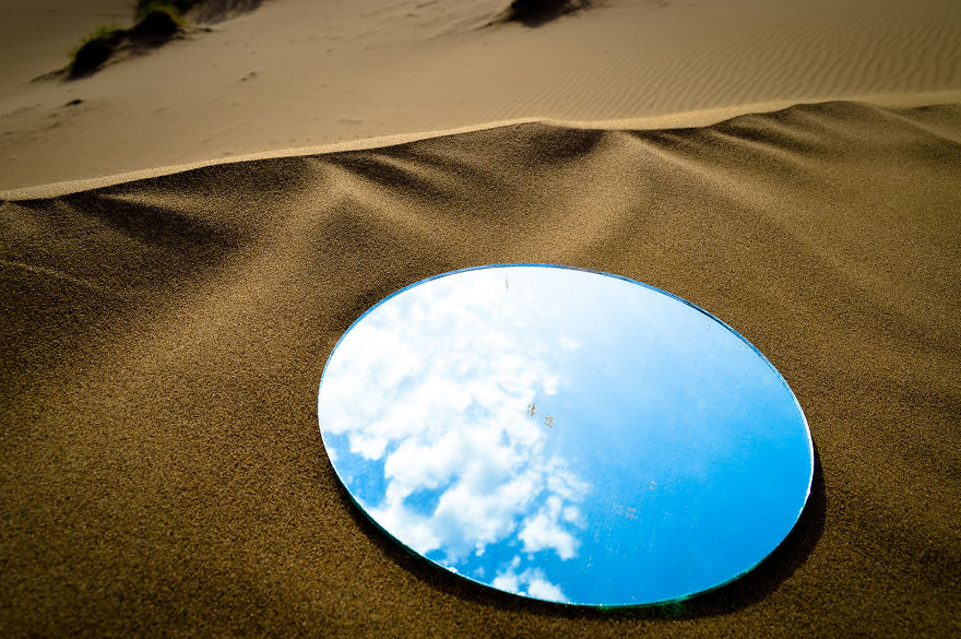 I Create Mirror Installations On Deserts And Pathways In Iran