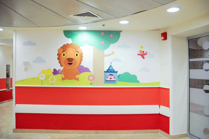 I Volunteered To Decorate A Hospital's Paediatric Department Walls To Make Kids Happier