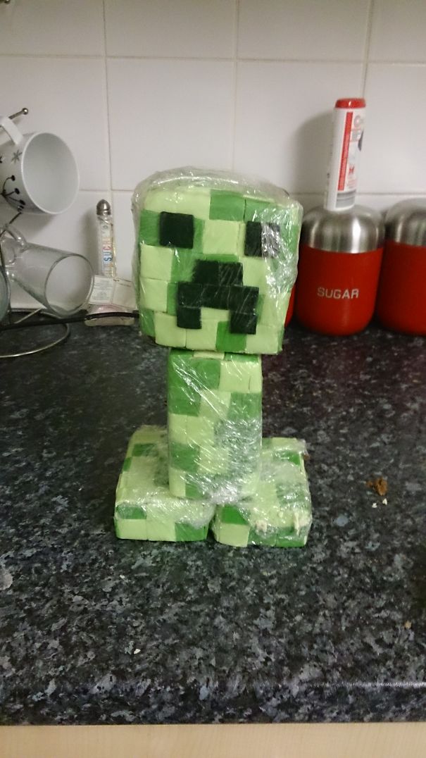 Creeper Cake