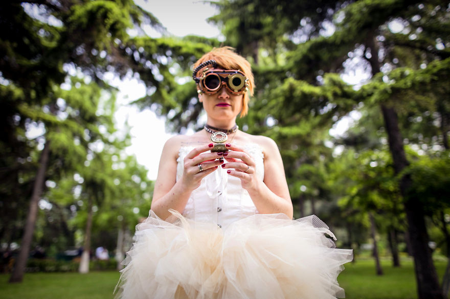 Steampunk Wedding Inspired By Alice In Wonderland Steampunk Wedding Inspired By Alice In Wonderland