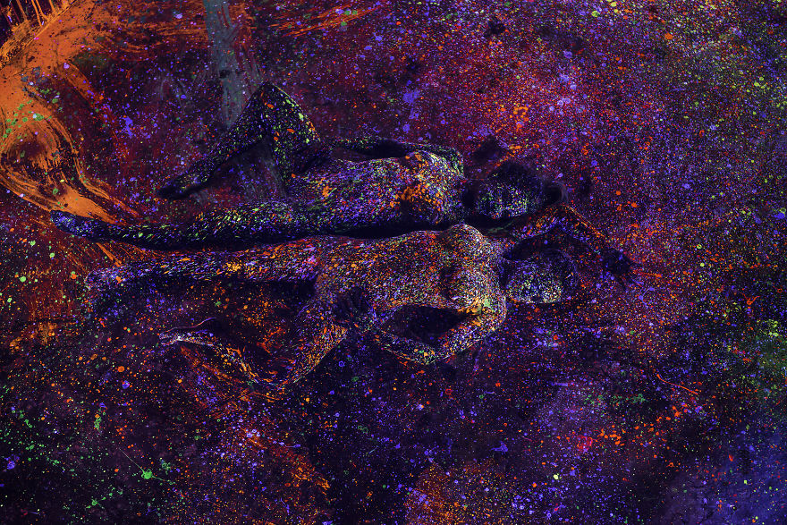 Lost In Infinity Split