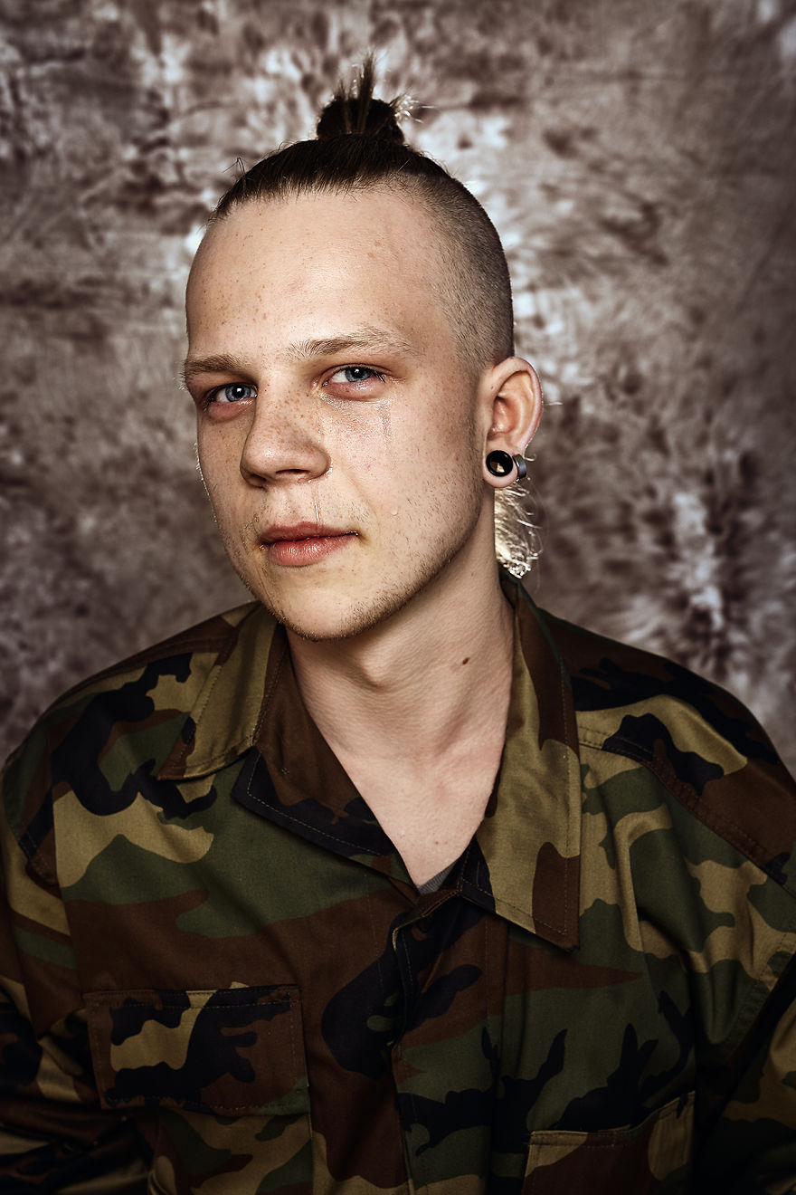 14 Powerful Portraits Of Men Reacting To New Mandatory Army Draft In Lithuania 14 Powerful Portraits Of Men Reacting To New Mandatory Army Draft In Lithuania