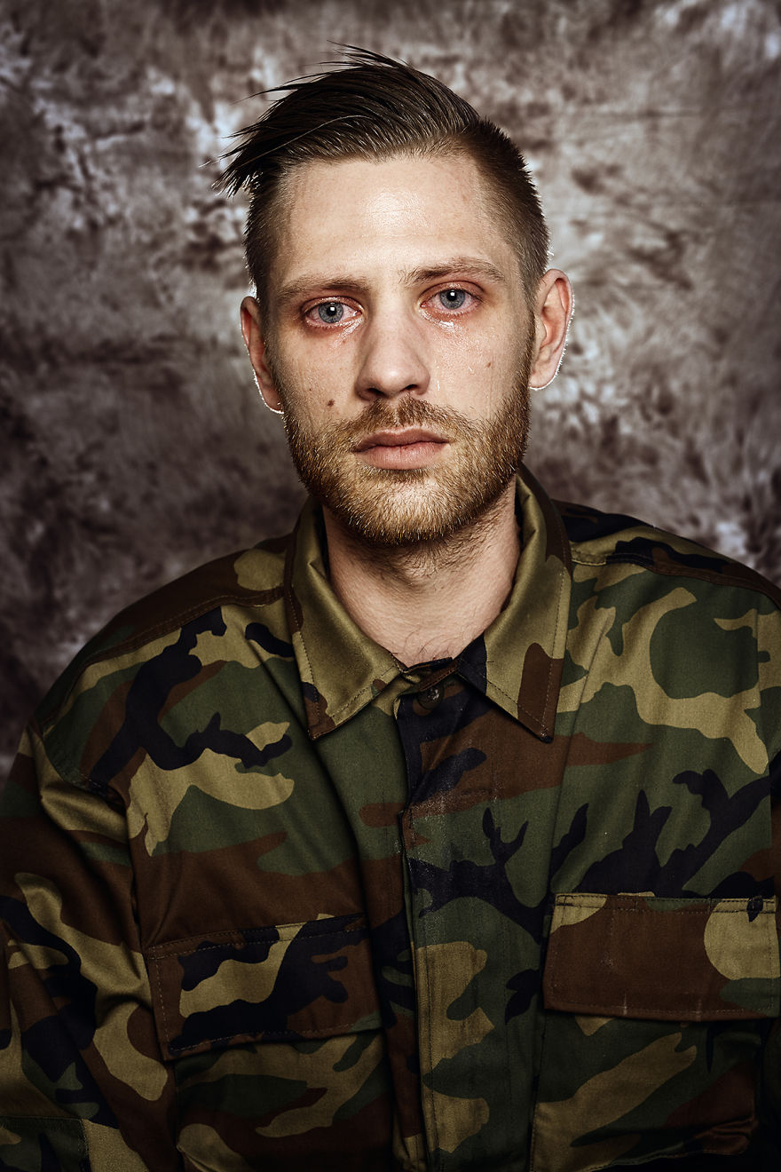 14 Powerful Portraits Of Men Reacting To New Mandatory Army Draft In Lithuania 14 Powerful Portraits Of Men Reacting To New Mandatory Army Draft In Lithuania