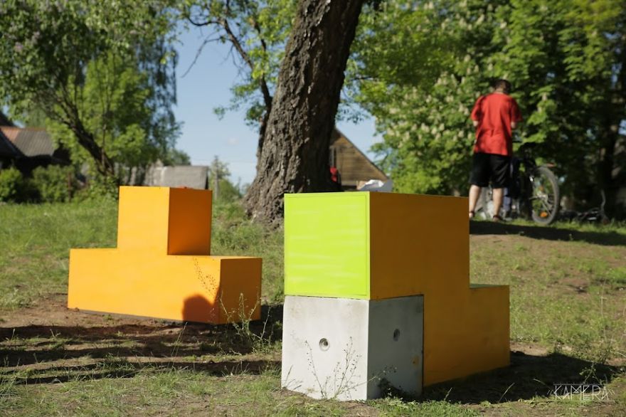 Tetris-inspired Urban Furniture Turns Public Spaces Into Playgrounds Tetris-inspired Urban Furniture Turns Public Spaces Into Playgrounds