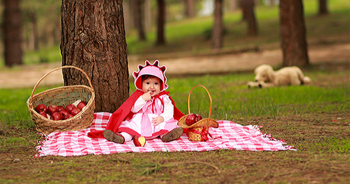 Photographer Dad And Designer Mom Photographed Their Baby Girl As Little Red Riding Hood