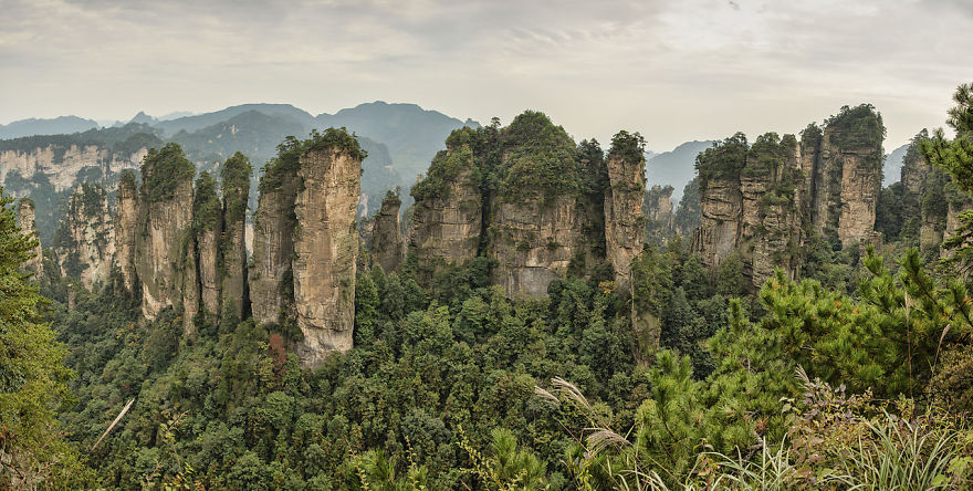 The Five Fingers Peak Of Huangshizhai