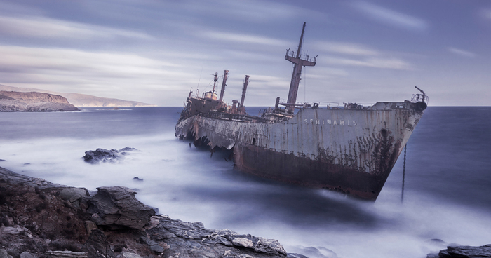 Share Your Pictures Of Stranded Ships