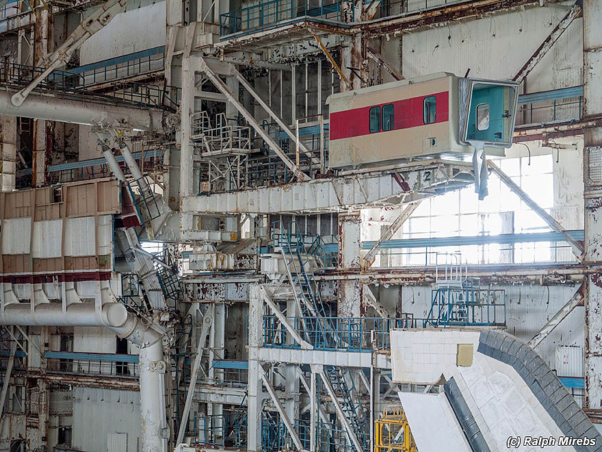 abandoned-soviet-space-shuttle-hangar-buran-baikonur-cosmodrome-kazakhstan-ralph-mirebs-27 abandoned-soviet-space-shuttle-hangar-buran-baikonur-cosmodrome-kazakhstan-ralph-mirebs-27