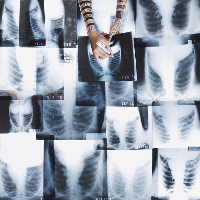 artist-working-what-my-hands-doing-ponypork-26