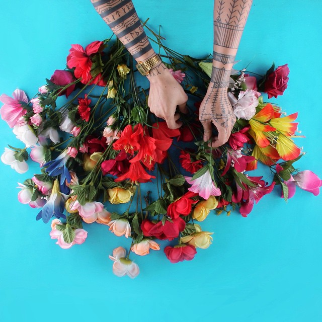 artist-working-what-my-hands-doing-ponypork-8