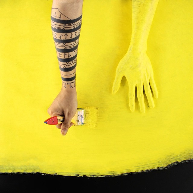 artist-working-what-my-hands-doing-ponypork-9