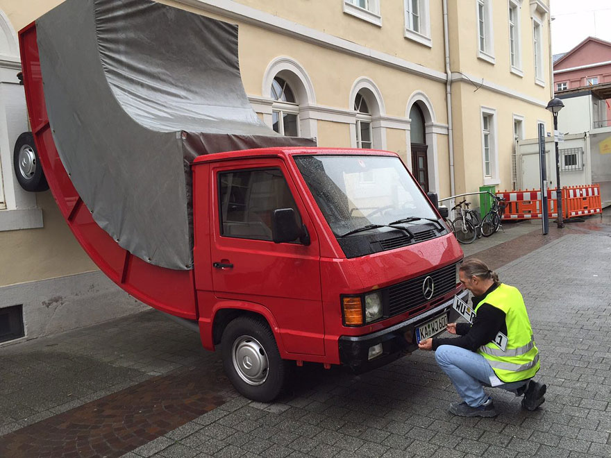 bent-truck-parking-ticket-germany-Erwin-Wurm-7 bent-truck-parking-ticket-germany-Erwin-Wurm-7