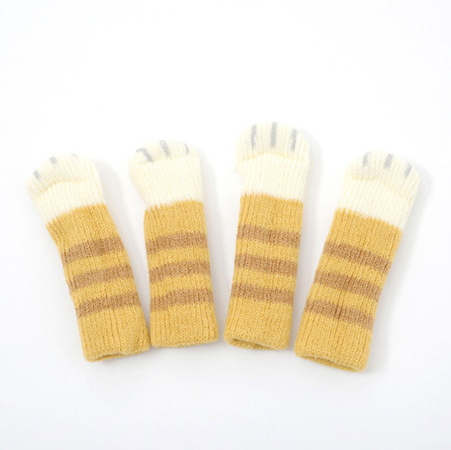 cat-paw-sock-feet-chair-nekoashi-toyo-case-4 cat-paw-sock-feet-chair-nekoashi-toyo-case-4