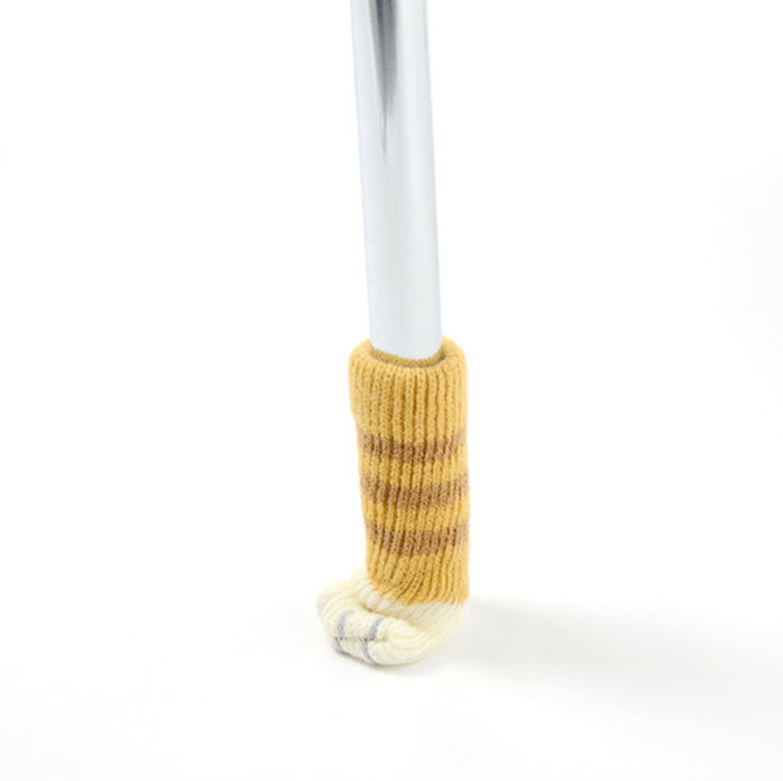 cat-paw-sock-feet-chair-nekoashi-toyo-case-7 cat-paw-sock-feet-chair-nekoashi-toyo-case-7