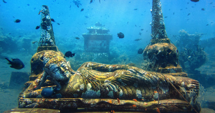 Famous Travel Photographer David Lazar Captures Indonesia In 18 Amazing Images