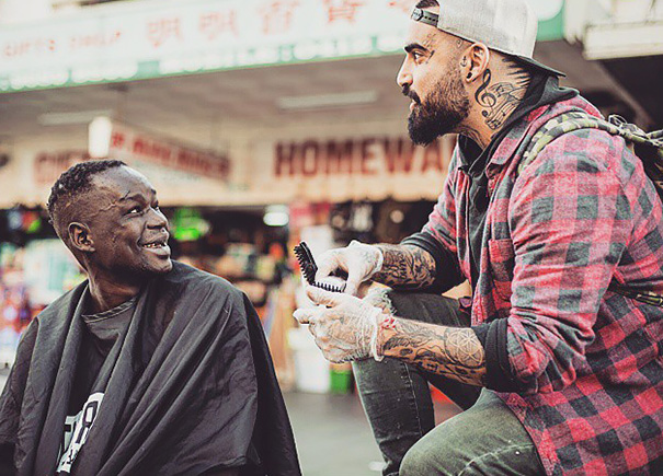 homeless-haircuts-drug-addiction-street-barber-nasir-sobhani-18 homeless-haircuts-drug-addiction-street-barber-nasir-sobhani-18