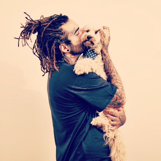 homeless-haircuts-drug-addiction-street-barber-nasir-sobhani-24 homeless-haircuts-drug-addiction-street-barber-nasir-sobhani-24