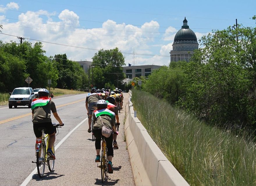 25 Teens From Around The World Unite To Bike 3,000 Miles Across The Us To Rescue Orphans