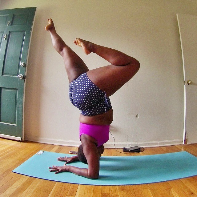 plus-sized-yoga-jessamyn-stanley-5 plus-sized-yoga-jessamyn-stanley-5