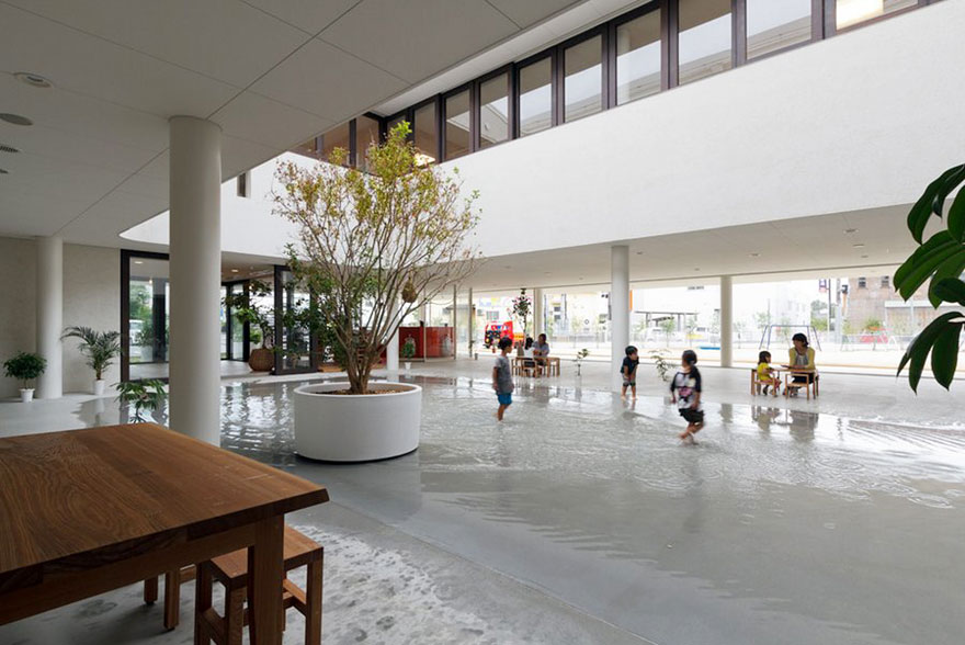 preschool-collects-rainwater-puddles-kids-play-dai-ichi-yochien-hibino-sekkei-6 preschool-collects-rainwater-puddles-kids-play-dai-ichi-yochien-hibino-sekkei-6